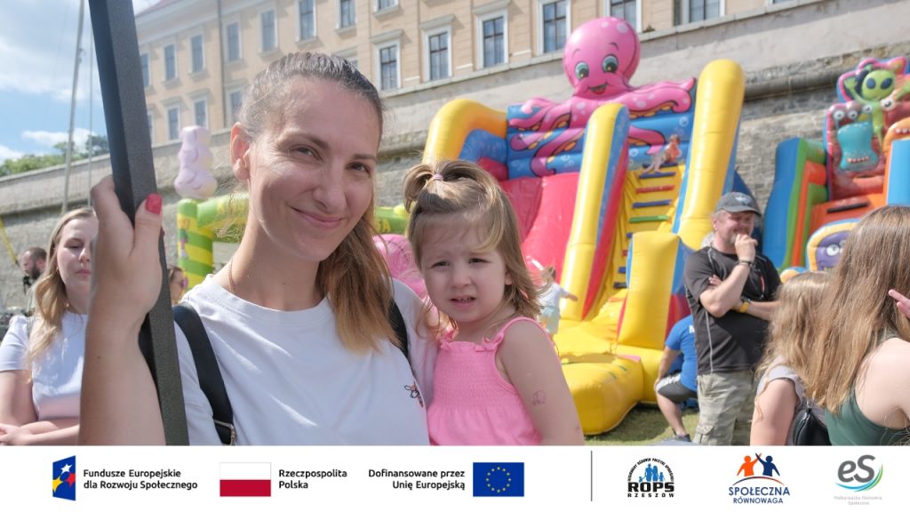 Zdjęcie matki z dzieckiem