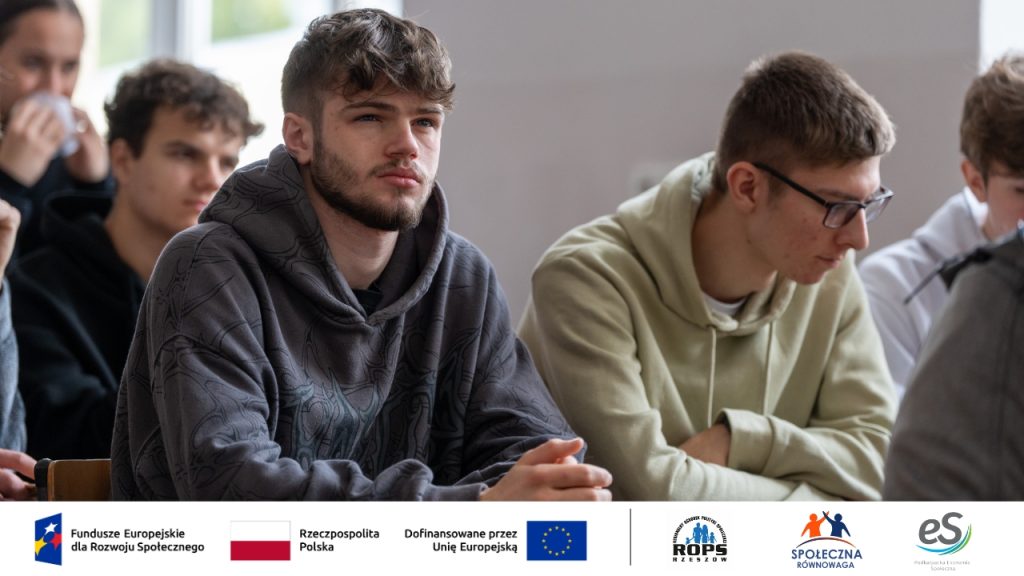 Zdjęcie nastolatków