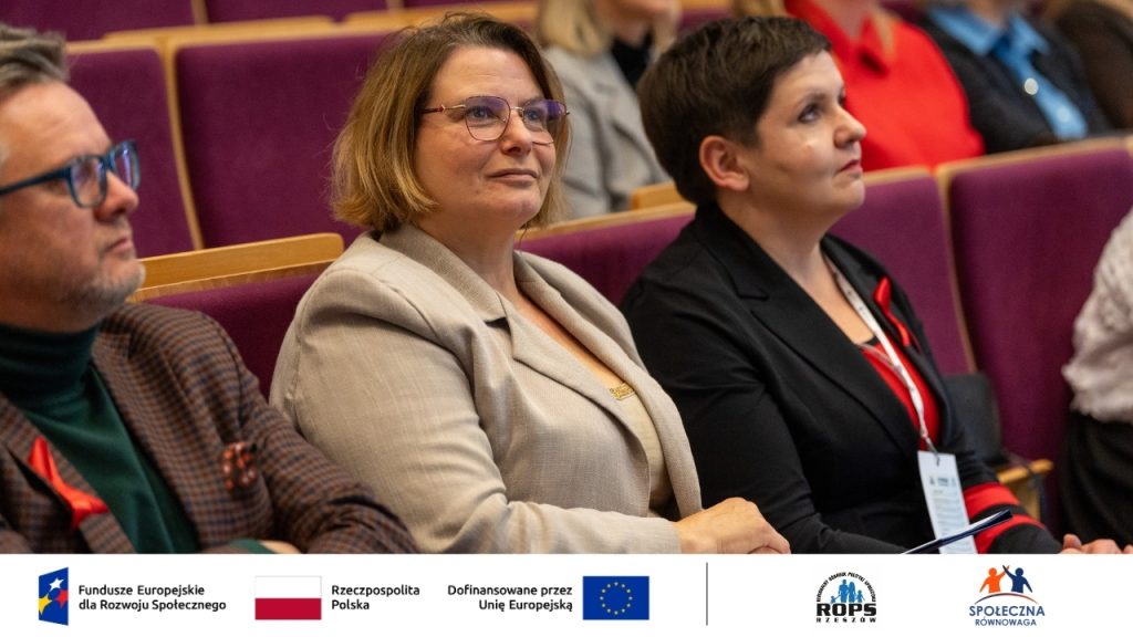 Zdjęcie ludzi na forum